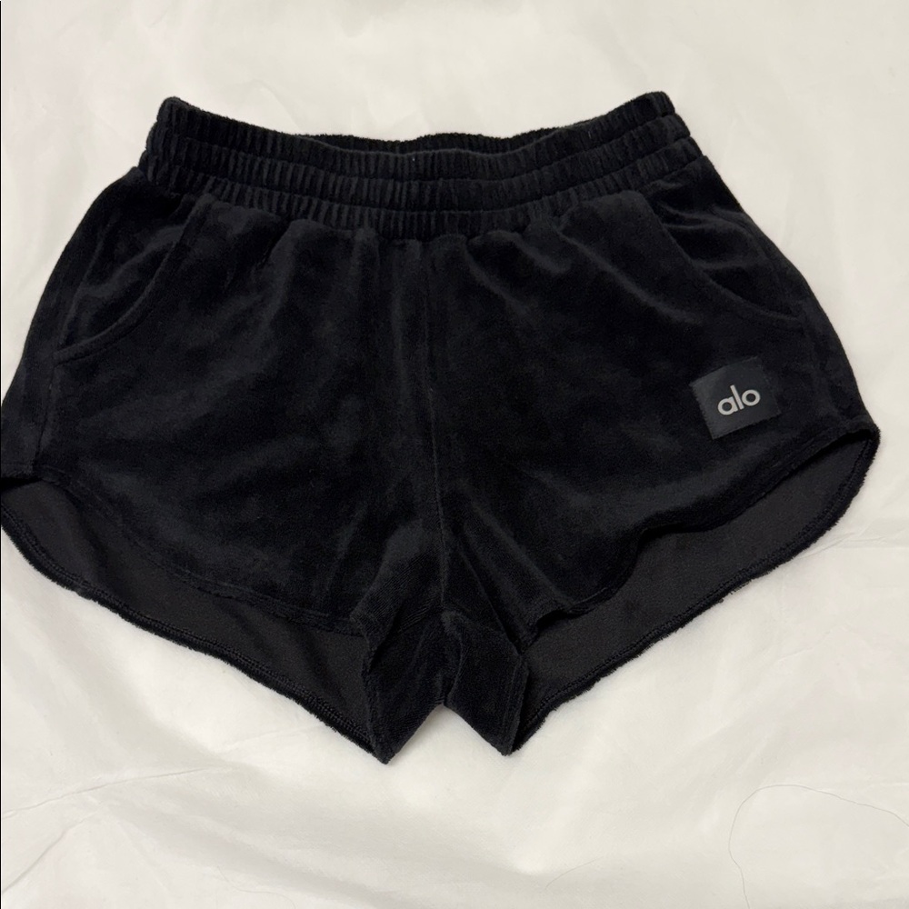 ALO Yoga Black Velour Athletic Shorts with Logo Patch